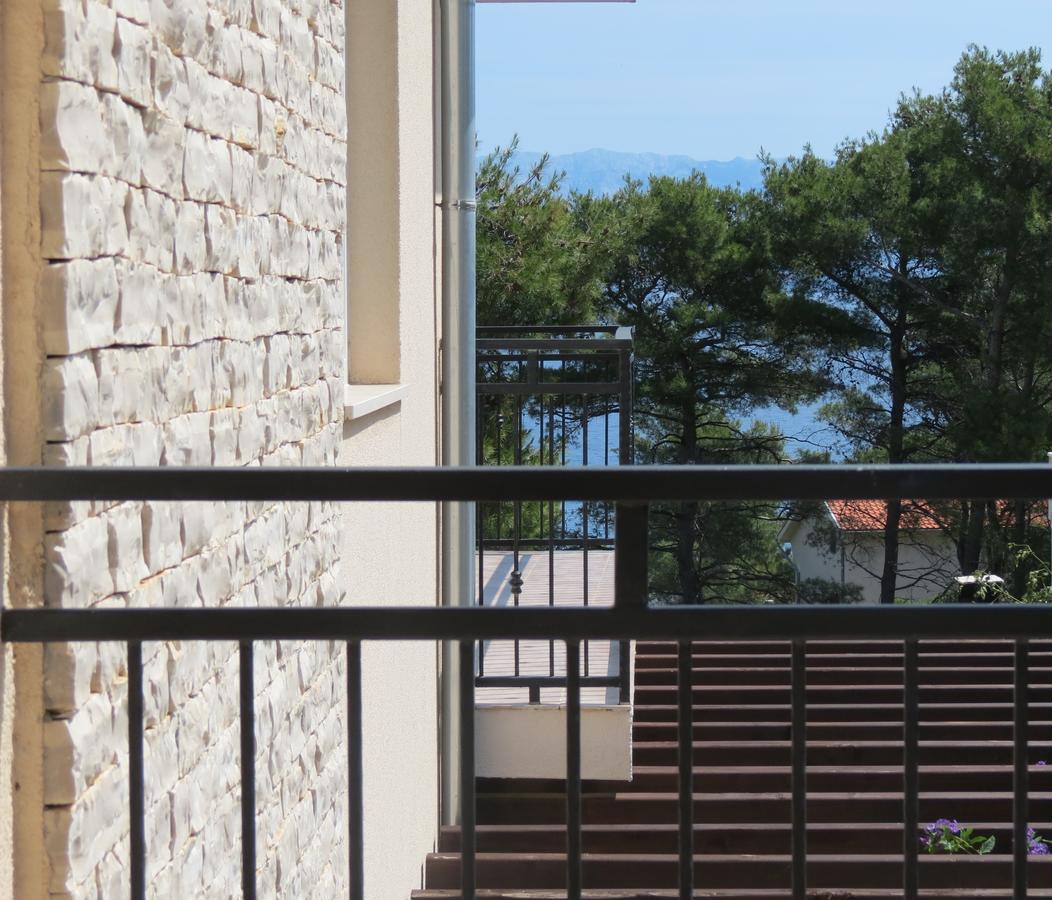 Vila Familia Hvar Vrboska Exterior foto