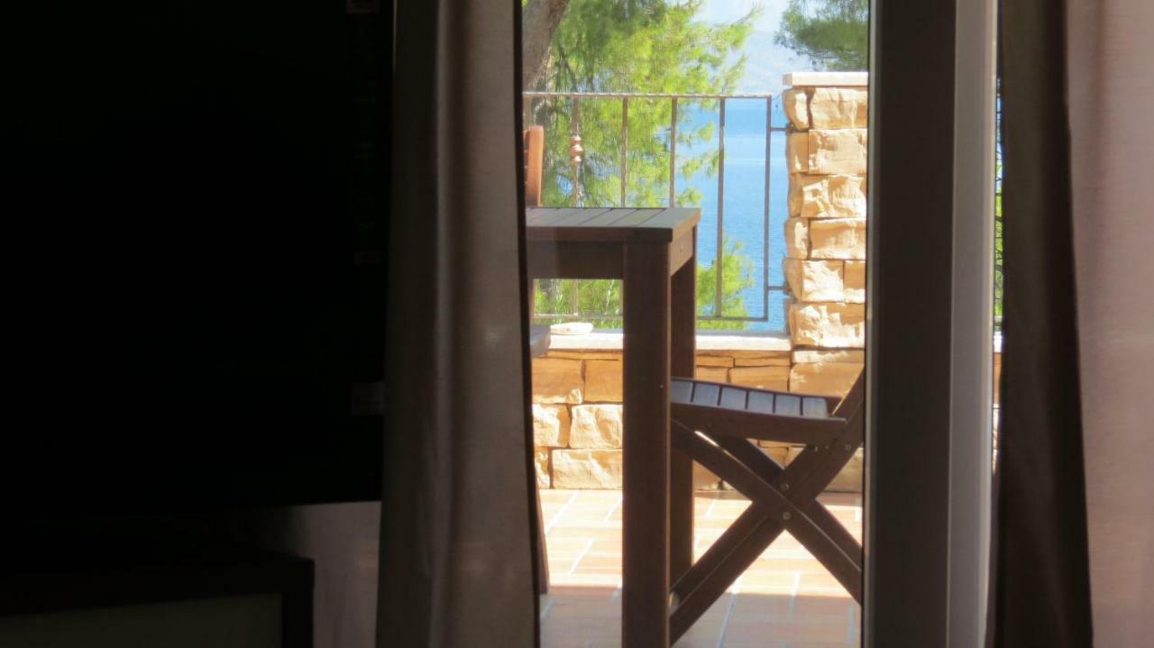 Vila Familia Hvar Vrboska Exterior foto